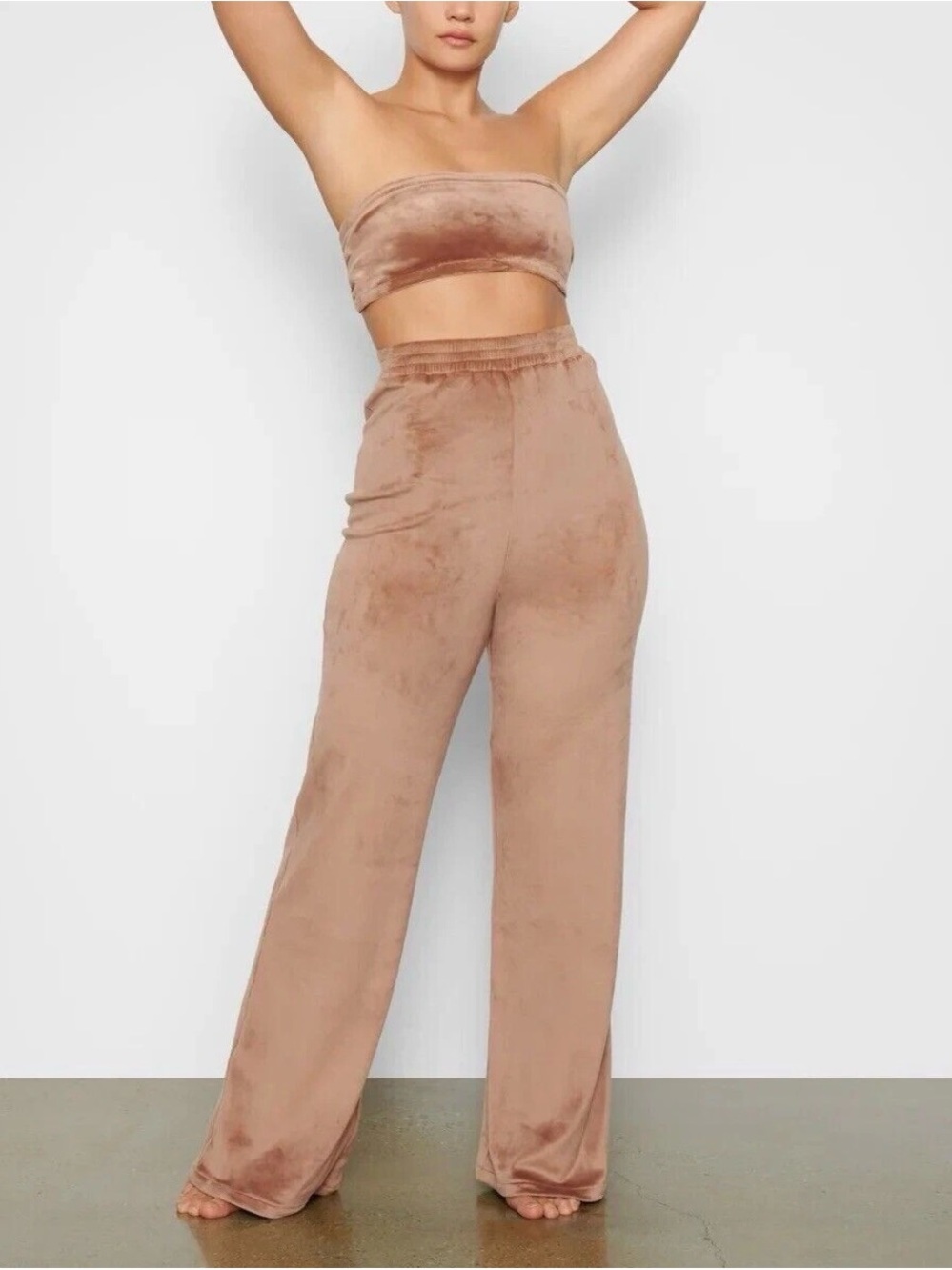 SKIMS Velour Wide Leg Pants Size Large L Color Beige
